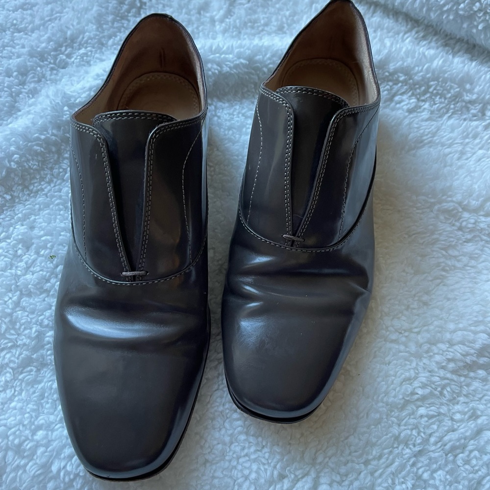 TORY BURCH TAUPE SMOOTH LEATHER DRESS OXFORD LOAFER